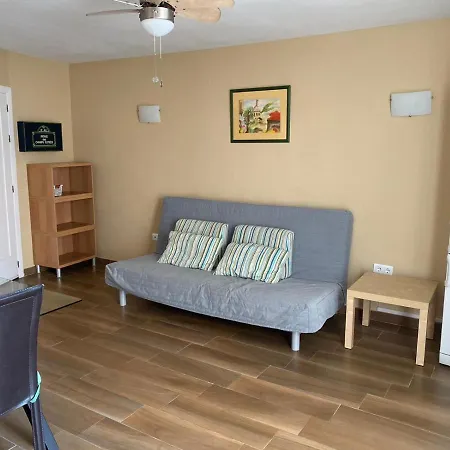 Sol Y Playa Apartment *